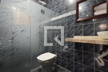 Banheiro da Suíte de casa à venda com 3 quartos, 250m² em Parque Continental Ii, Guarulhos