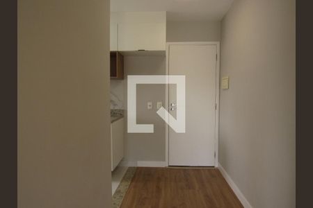 Sala de apartamento à venda com 2 quartos, 52m² em Km 18, Osasco