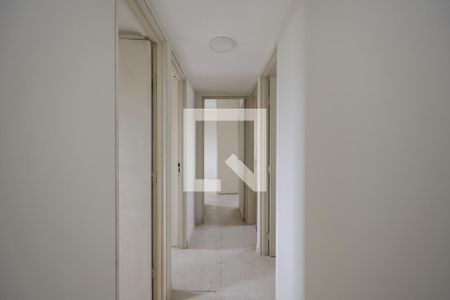 Corredor de apartamento à venda com 4 quartos, 97m² em Vila Sonia, São Paulo