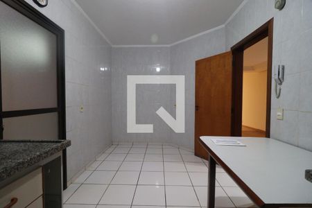 Cozinha de apartamento para alugar com 3 quartos, 80m² em Jardim Sao Luiz, Ribeirão Preto