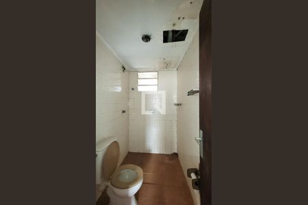 Banheiro da Suíte de apartamento à venda com 1 quarto, 62m² em Centro, Campinas