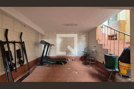 Area externa de casa à venda com 2 quartos, 114m² em Parque João Ramalho, Santo André