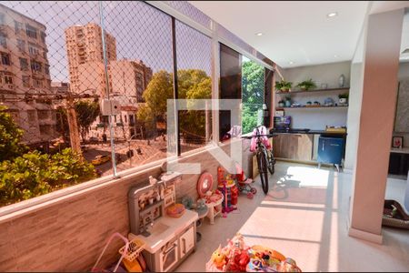 Sala de apartamento à venda com 3 quartos, 127m² em Tijuca, Rio de Janeiro