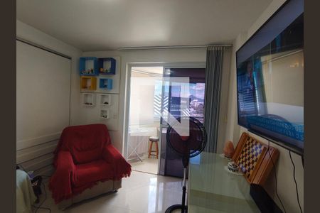 Sala de apartamento para alugar com 1 quarto, 57m² em Barra da Tijuca, Rio de Janeiro