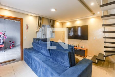 Sala de casa à venda com 3 quartos, 135m² em Piraporinha, Diadema