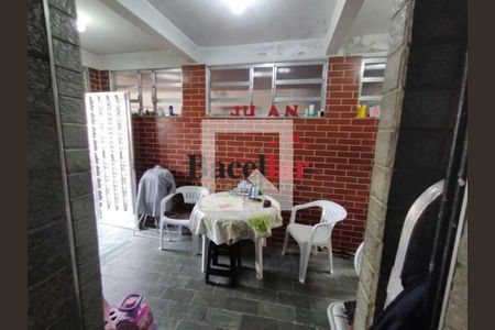 Casa à venda com 3 quartos, 271m² em Rocha, Rio de Janeiro