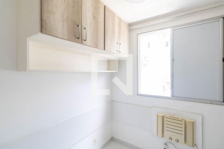 Quarto 1 de apartamento para alugar com 2 quartos, 48m² em Campo Grande, Rio de Janeiro