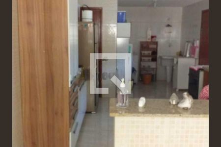 Casa de Condomínio à venda com 3 quartos, 540m² em Taquara, Rio de Janeiro