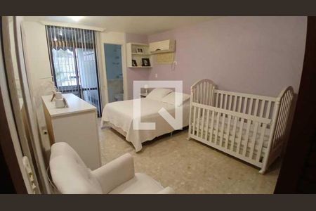 Casa à venda com 4 quartos, 578m² em Riachuelo, Rio de Janeiro