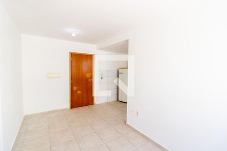 Sala de apartamento para alugar com 2 quartos, 52m² em Chapéu do Sol, Porto Alegre