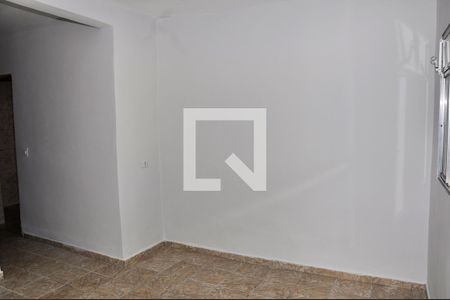 Detalhe - Sala de casa para alugar com 2 quartos, 44m² em Jardim do Tiro, São Paulo