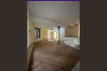 Casa para alugar com 4 quartos, 430m² em Santa Tereza, Porto Alegre