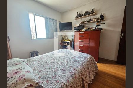 Quarto de casa à venda com 2 quartos, 92m² em Jardim São Luís, São Paulo