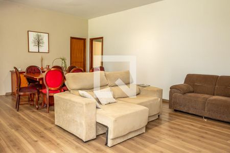 Sala de casa para alugar com 3 quartos, 4m² em Monte Carlo, Americana