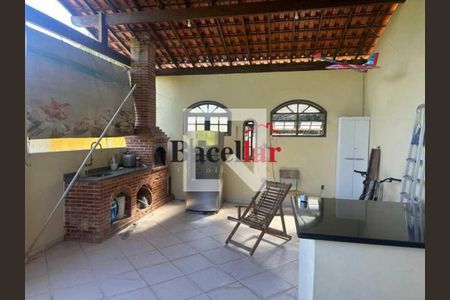 Casa à venda com 3 quartos, 300m² em Jacarepaguá, Rio de Janeiro