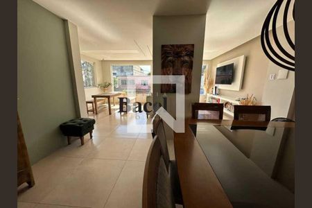 Casa à venda com 4 quartos, 269m² em Gardênia Azul, Rio de Janeiro