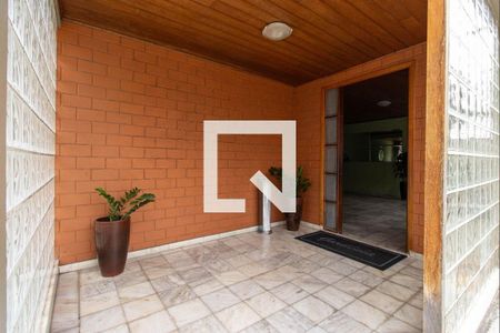 Hall de entrada de apartamento para alugar com 2 quartos, 57m² em Vila Monumento, São Paulo