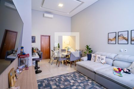 Sala de casa de condomínio para alugar com 3 quartos, 167m² em Aparecidinha, Sorocaba