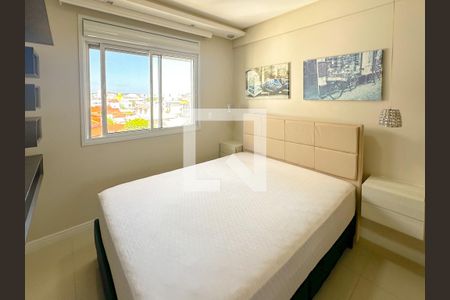 Suíte de apartamento para alugar com 2 quartos, 120m² em Canasvieiras, Florianópolis