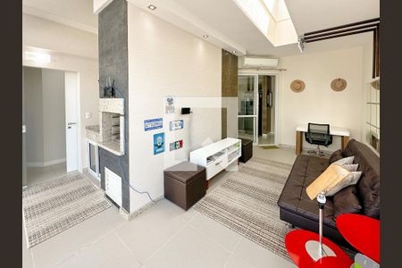 Sala de apartamento para alugar com 2 quartos, 120m² em Canasvieiras, Florianópolis