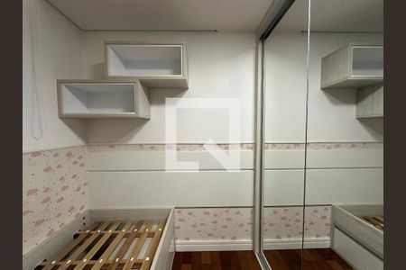 Quarto de apartamento à venda com 2 quartos, 63m² em Alphaville Empresarial, Barueri