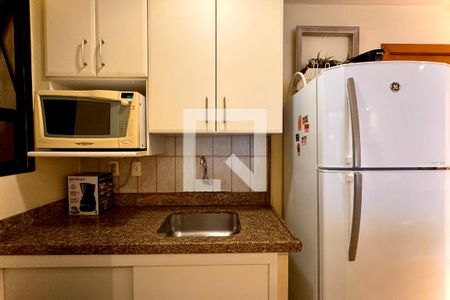 Cozinha de apartamento para alugar com 1 quarto, 56m² em Flamengo, Rio de Janeiro