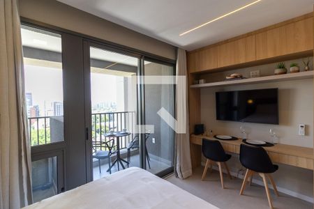 Quarto de kitnet/studio para alugar com 1 quarto, 27m² em Cidade Monções, São Paulo