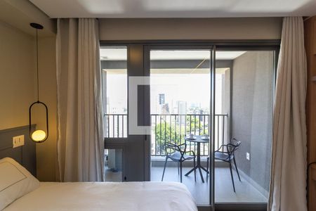 Quarto de kitnet/studio para alugar com 1 quarto, 27m² em Cidade Monções, São Paulo