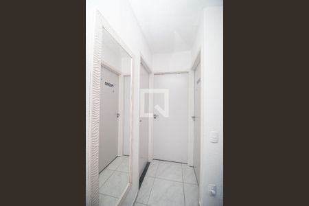 Corredor de apartamento à venda com 2 quartos, 41m² em Campo Novo, Porto Alegre