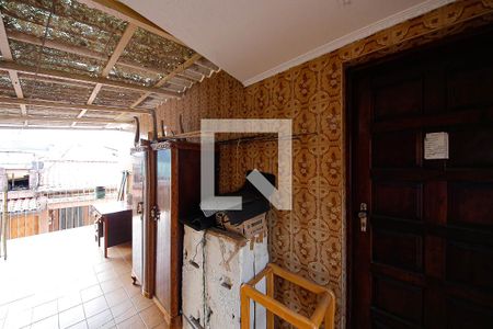 Área externa de casa à venda com 4 quartos, 200m² em Jardim Guairaca, São Paulo