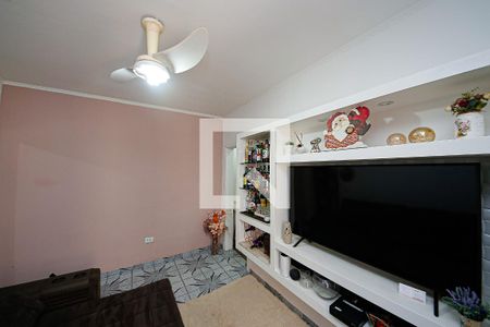 Sala  de casa à venda com 4 quartos, 200m² em Jardim Guairaca, São Paulo