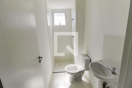 Banheiro de apartamento para alugar com 2 quartos, 32m² em Vila Plana, São Paulo