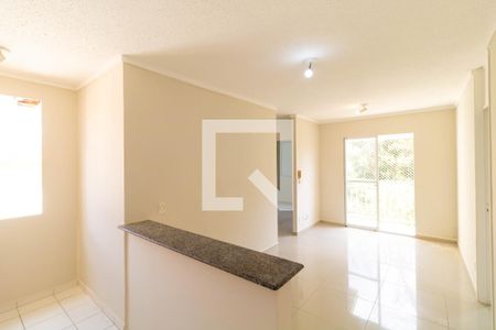 Salas de apartamento para alugar com 3 quartos, 53m² em Vila Marieta, Campinas
