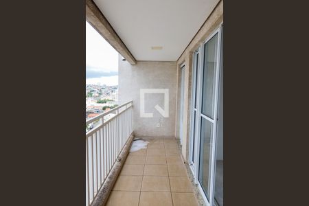 Sacada de apartamento para alugar com 2 quartos, 61m² em Km 18, Osasco