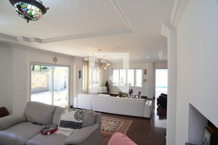 Sala de casa de condomínio à venda com 5 quartos, 550m² em Barra da Tijuca, Rio de Janeiro