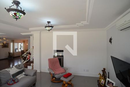 Sala de casa de condomínio à venda com 5 quartos, 550m² em Barra da Tijuca, Rio de Janeiro