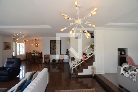 Sala de casa de condomínio à venda com 5 quartos, 550m² em Barra da Tijuca, Rio de Janeiro