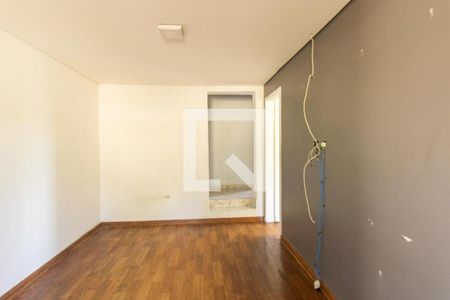Sala de casa para alugar com 3 quartos, 108m² em Santa Quiteria, Curitiba