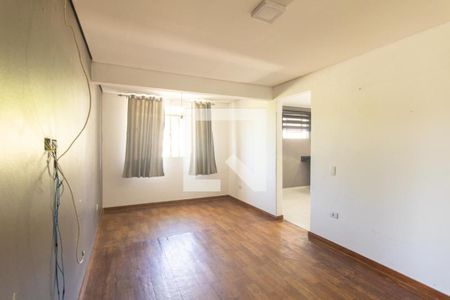 Sala de casa para alugar com 3 quartos, 108m² em Santa Quiteria, Curitiba