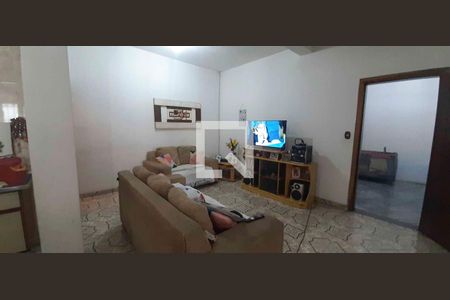 Sala de casa à venda com 2 quartos, 250m² em Jardim Roberto, Osasco