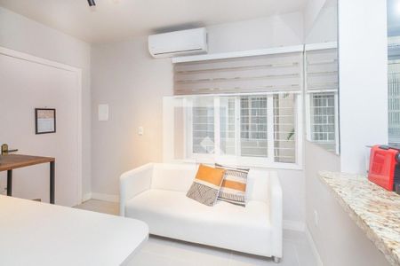 Kitnet/Studio para alugar com 1 quarto, 26m² em Mont’Serrat, Porto Alegre