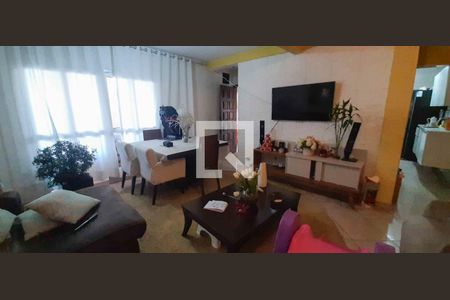 Casa à venda com 3 quartos, 250m² em Jardim Roberto, Osasco