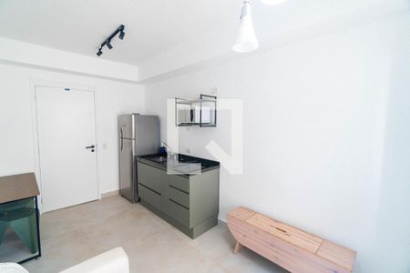 Sala/Cozinha de kitnet/studio para alugar com 1 quarto, 28m² em Jardim Prudência, São Paulo