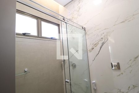 Casa de Condomínio para alugar com 4 quartos, 230m² em Granja Marileusa, Uberlândia