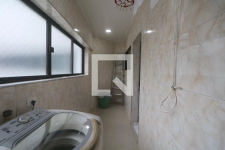 Área de Serviço de apartamento para alugar com 3 quartos, 134m² em V Guaruja, Guarujá