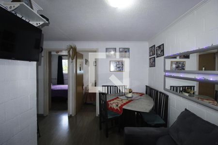 Sala de apartamento à venda com 2 quartos, 42m² em Rubem Berta, Porto Alegre