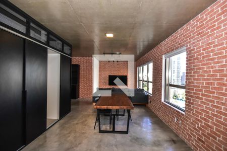 Sala de apartamento para alugar com 1 quarto, 70m² em Panamby, São Paulo