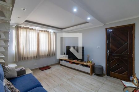 Sala de casa para alugar com 3 quartos, 220m² em Jardim Cocaia, Guarulhos