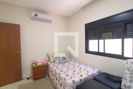 Casa à venda com 6 quartos, 280m² em Interlagos, São Paulo