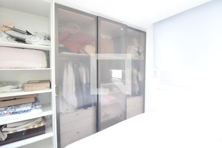 Suíte de apartamento à venda com 3 quartos, 94m² em Vila Campo Grande, São Paulo